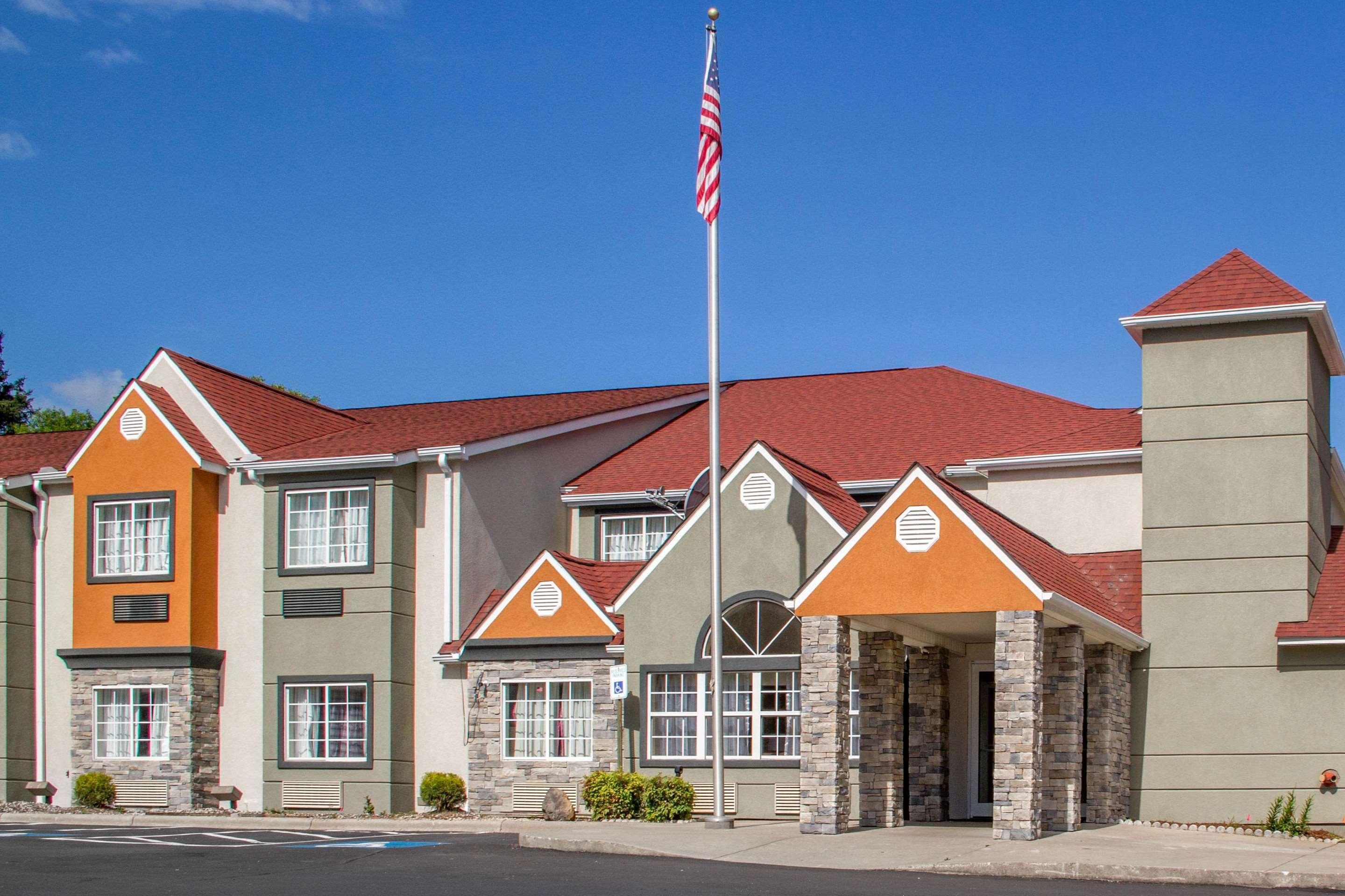 Quality Inn & Suites Maggie Valley - Cherokee Area מראה חיצוני תמונה